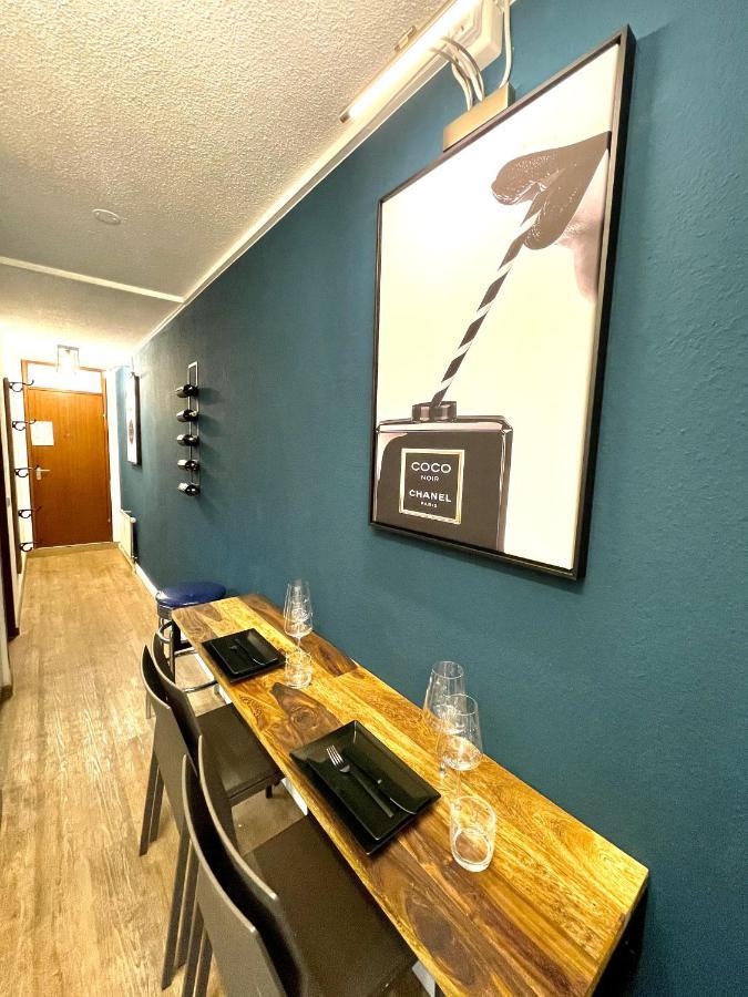 Boutique Apartment Am Bahnhof Friburgo em Brisgóvia Exterior foto